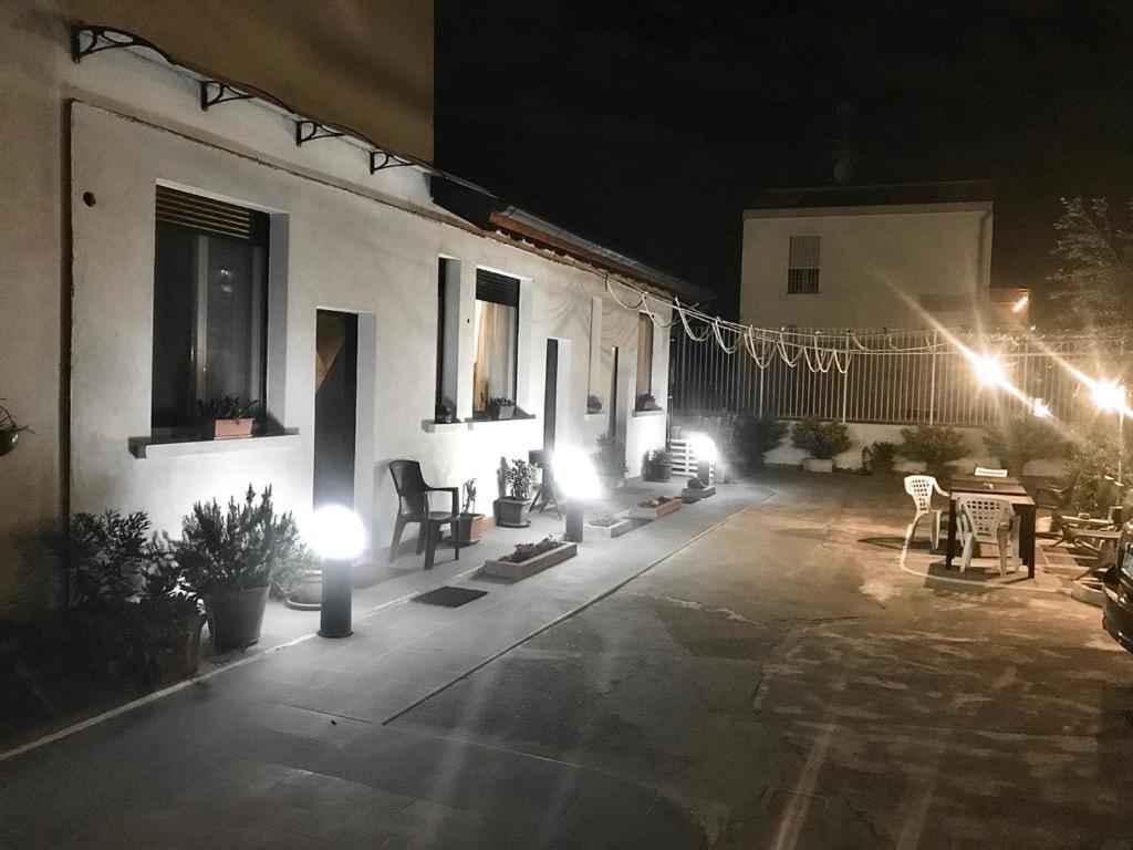 شقة Parco Teramo - Navigli Cir 15146-Lni 299 ميلان المظهر الخارجي الصورة